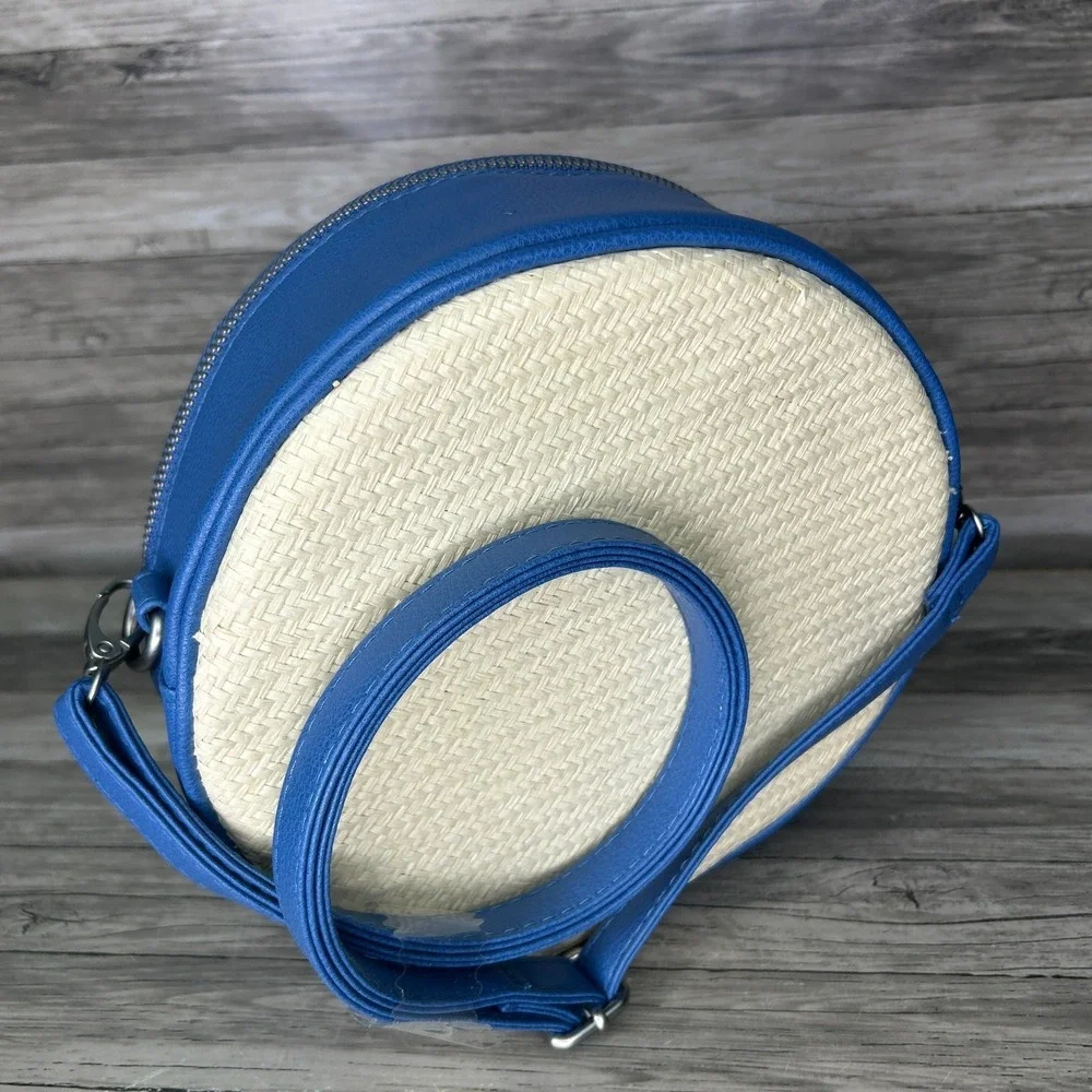 Disney Lilo And Stitch Stitch With Ukulele Woven Straw Crossbody Round Purse